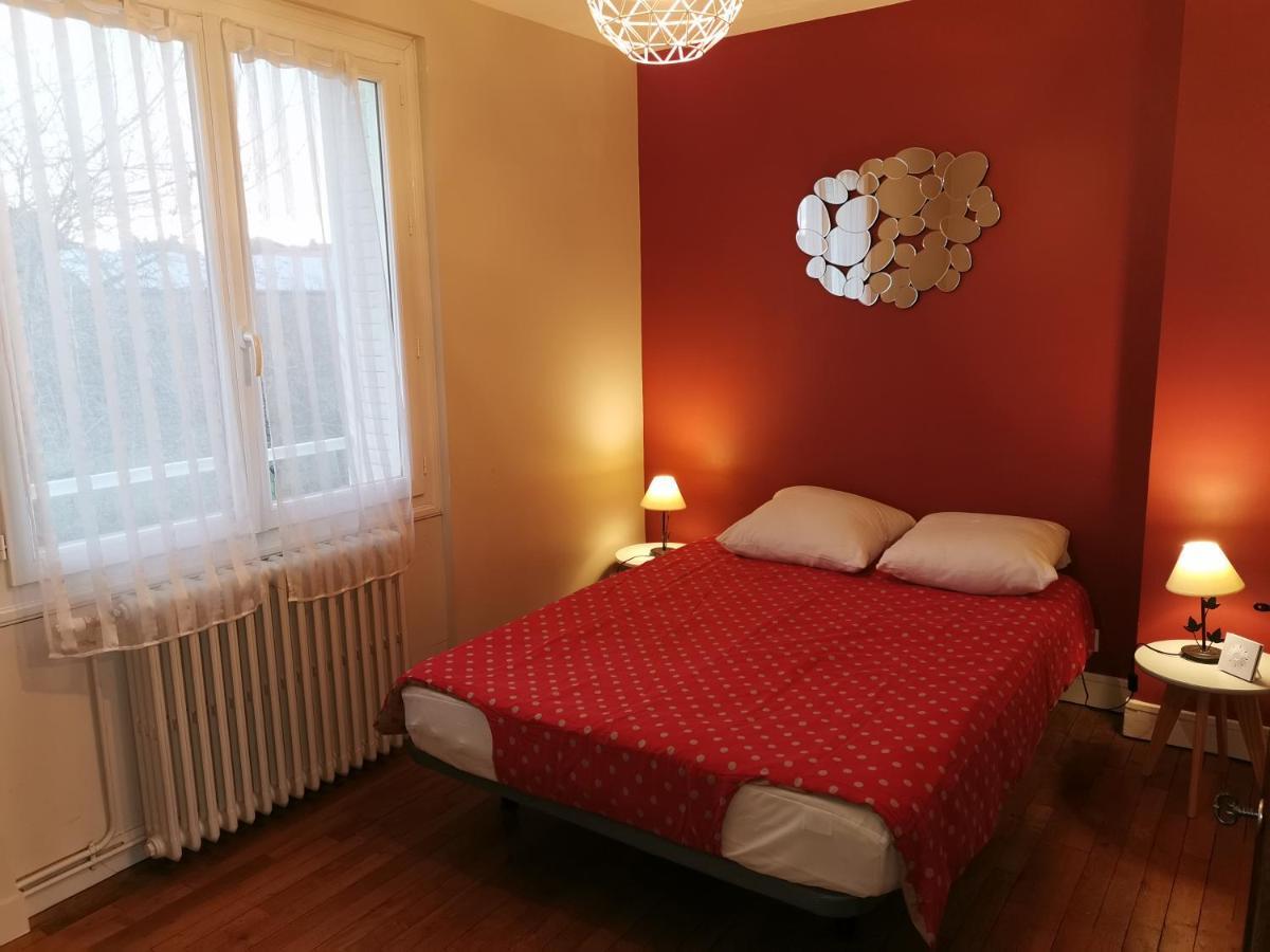 Authentique Gite 1950 Poitiers Futuroscope Aquascope, 1A9Prsn, 3 Pkg, 3 Etoiles A 6Prsn Et 3 Appoints Eco-Responsable 외부 사진